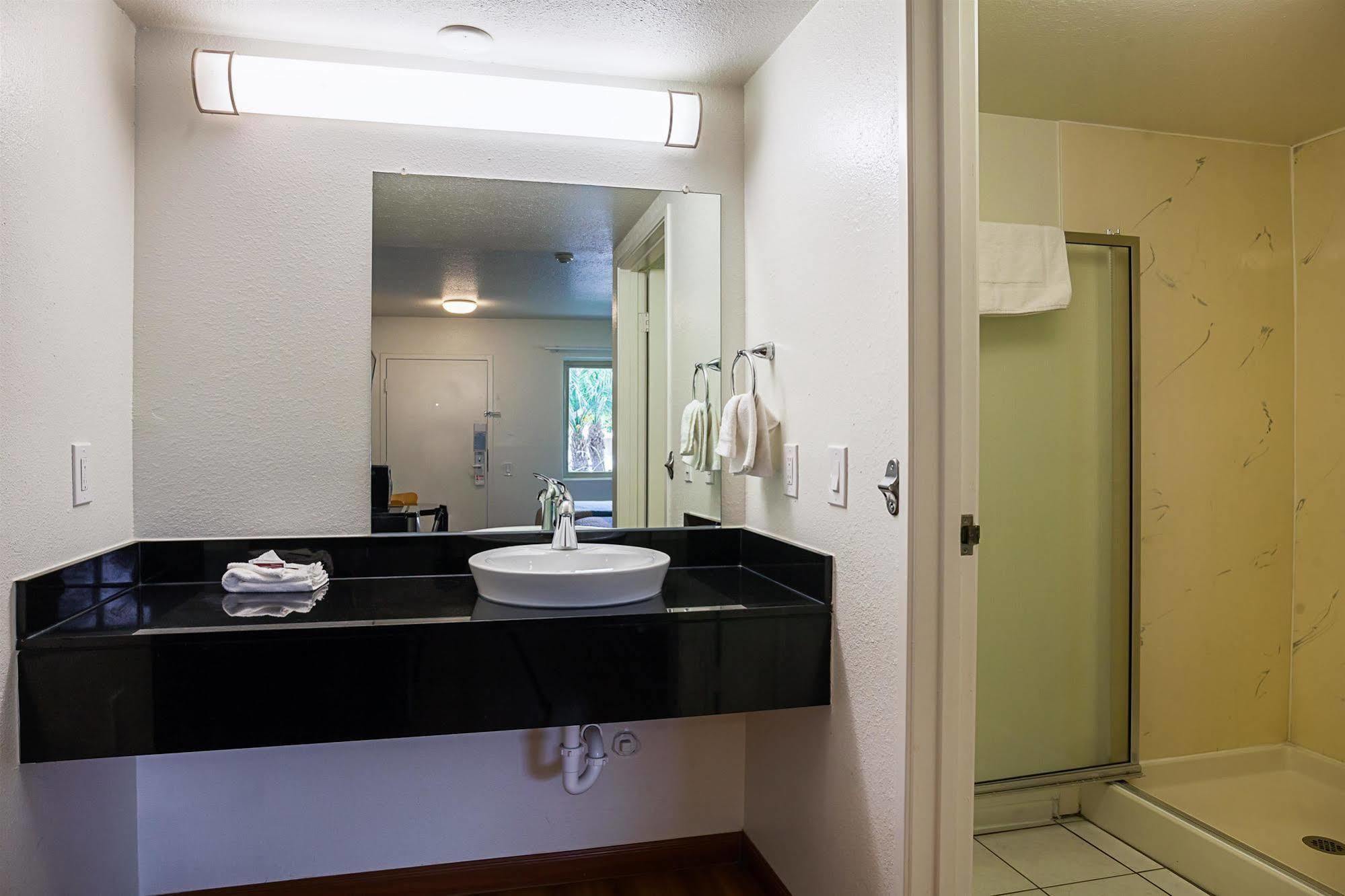 Pacific Inn Motel Ventura Eksteriør billede